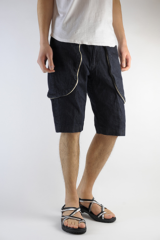 SHORT PANTS