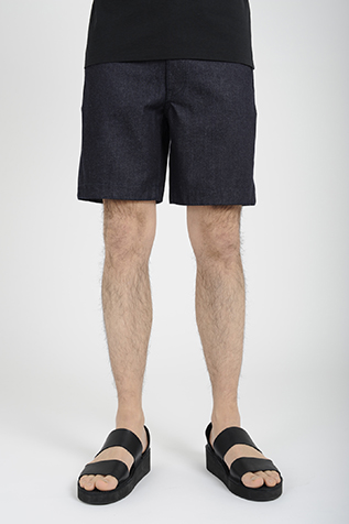 SLIM SHORT JEANS