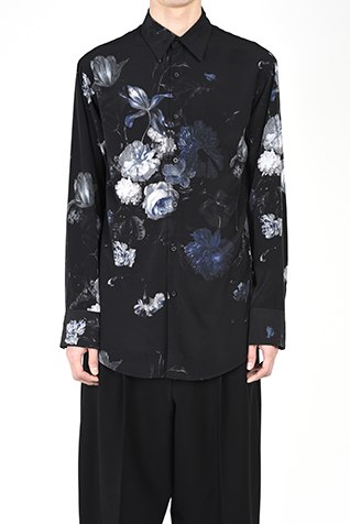 <span class="restock">再入荷</span>
STANDARD SHIRT