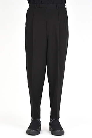 2TUCK TAPERED
WIDE SLACKS