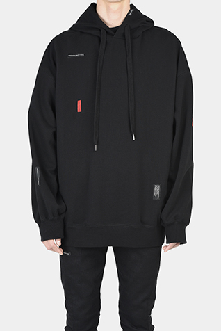 SUPER BIG
PULLOVER PARKA