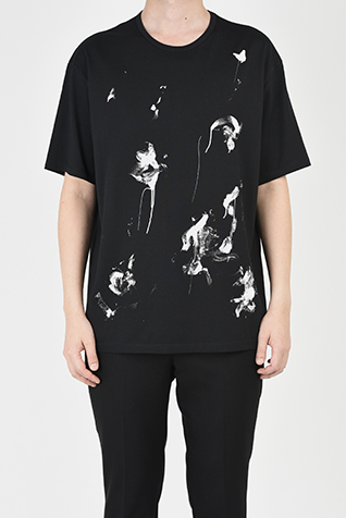 BIG T-SHIRT
