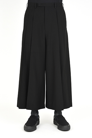 2TUCK CROPPED
WIDE SLACKS
