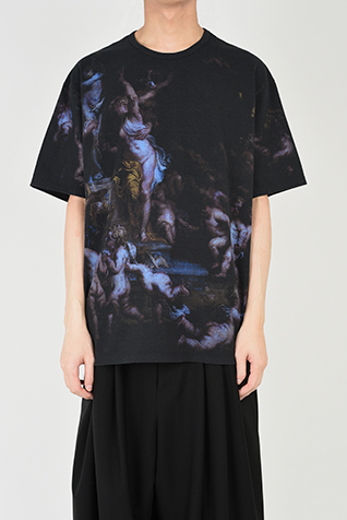 BIG T-SHIRT