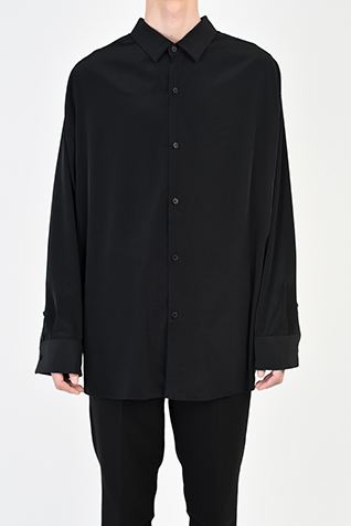 <span class="restock">再入荷</span>
BACK-FRONT SHIRT