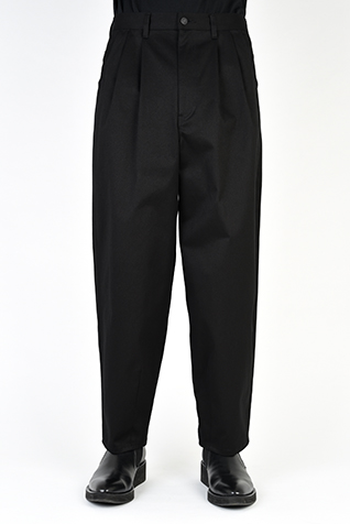 2TUCK TAPERED
WIDE PANTS