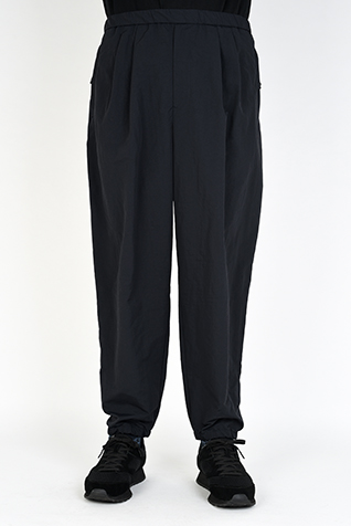 2TUCK TAPERED
WIDE PANTS