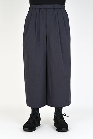2TUCK CROPPED
WIDE PANTS