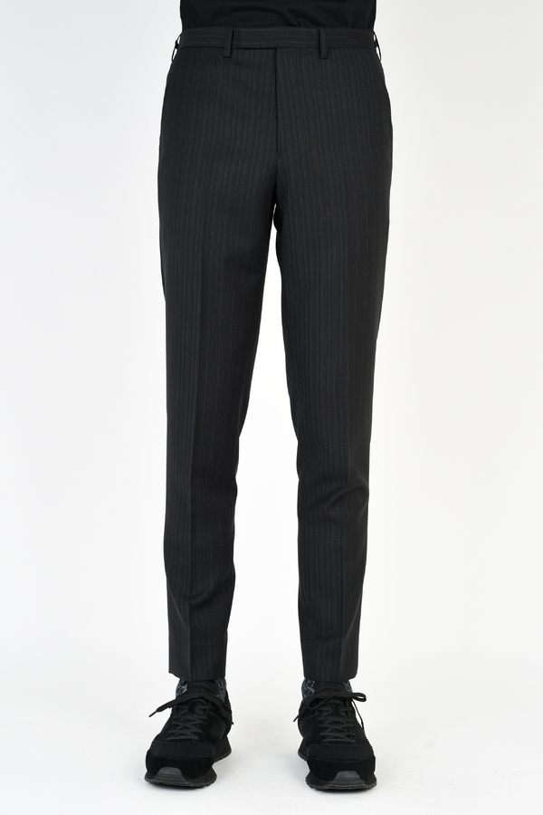 SLIM SLACKS