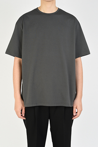 BIG T-SHIRT