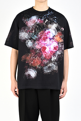 BIG T-SHIRT