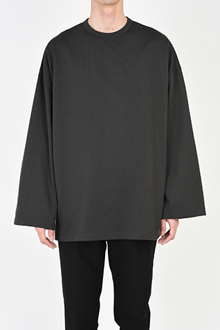 LONG SLEEVE
SUPER BIG T-SHIRT