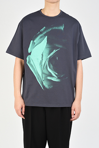 BIG T-SHIRT