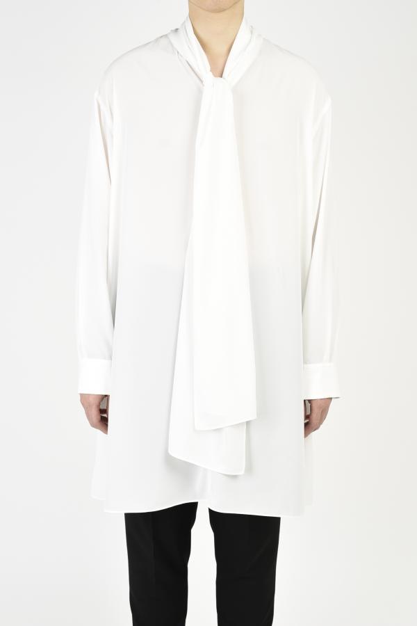 <span class="restock">再入荷</span>
BOW COLLAR
PULLOVER SHIRT