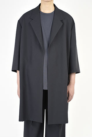 UNCONSTRUCTED
LONG JACKET