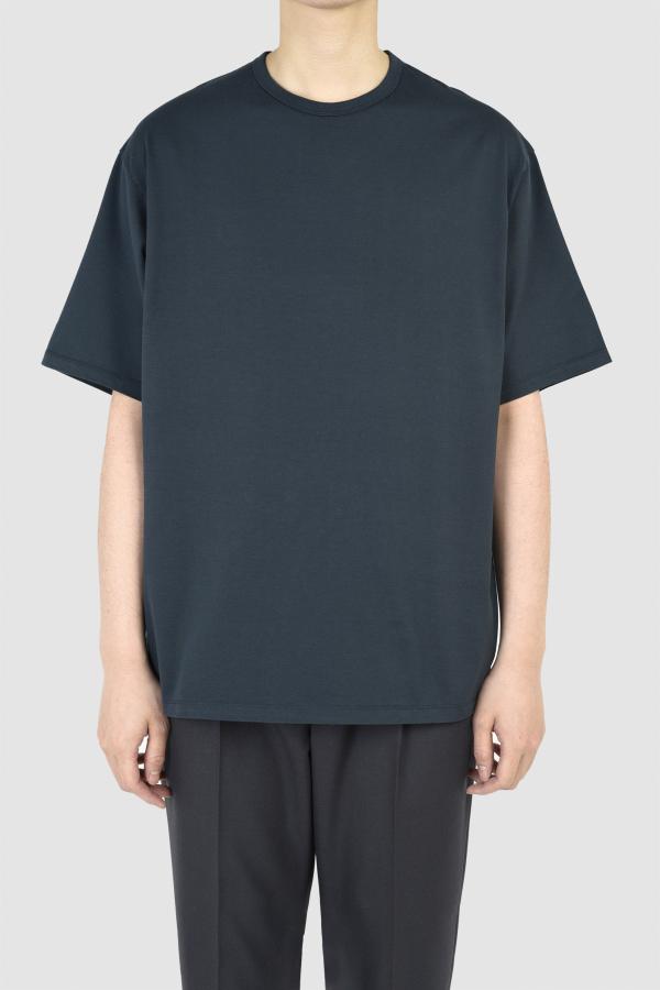 BIG T-SHIRT