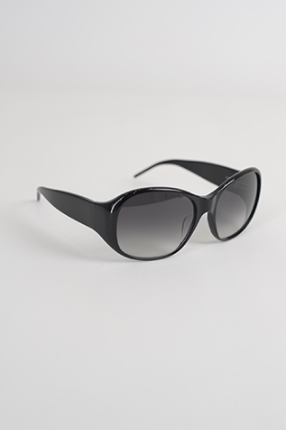 SUNGLASS