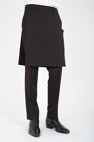 LONG APRON
SLIM STRAIGHT SLACKS