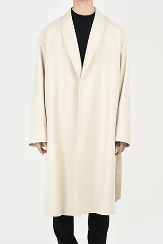GOWN COAT