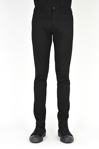 <span class="restock">再入荷</span>
SKINNY PANTS