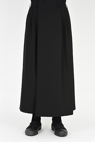 2TUCK WIDE
CROPPED SLACKS