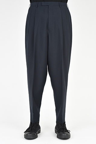2TUCK
TAPERED WIDE SLACKS
