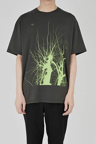 BIG T-SHIRT