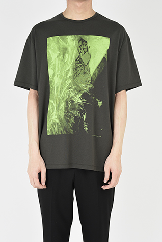 BIG T-SHIRT