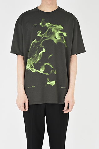 BIG T-SHIRT