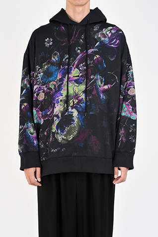 SUPER BIG
PULLOVER PARKA