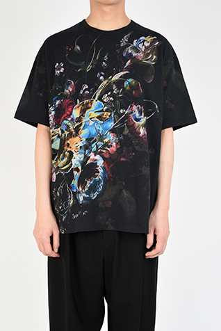 BIG T-SHIRT