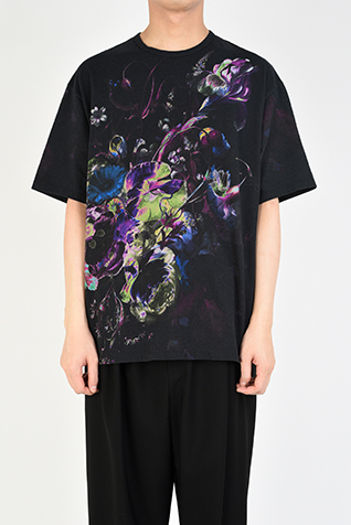 BIG T-SHIRT