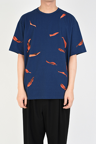 BIG T-SHIRT