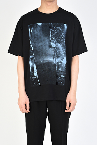 BIG T-SHIRT