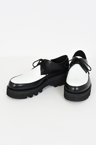 U-TIP SHOES