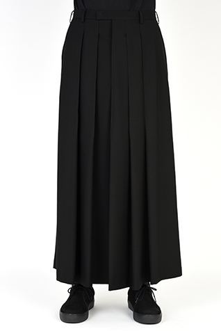 2TUCK CROPPED
WIDE SLACKS