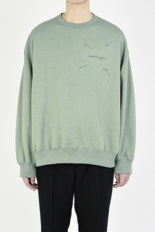 CREW NECK
BIG PULLOVER