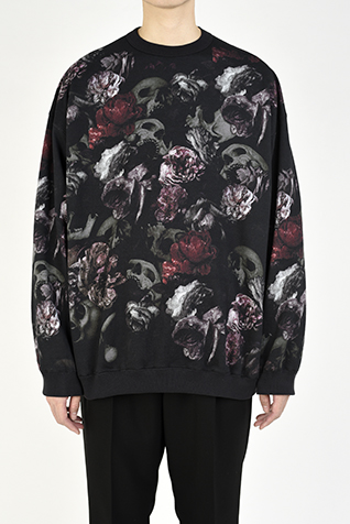 CREW NECK
BIG PULLOVER