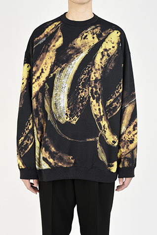CREW NECK
BIG PULLOVER