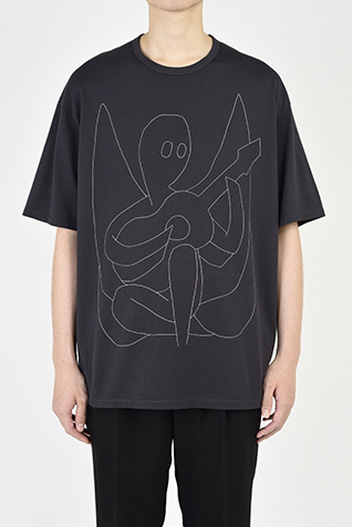 BIG T-SHIRT
