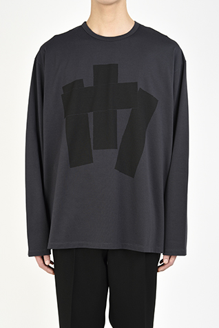 LONG SLEEVE
BIG T-SHIRT