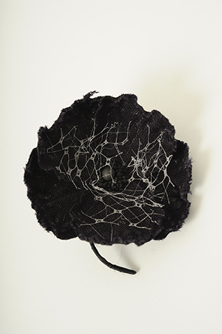CORSAGE