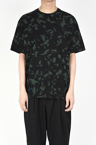 BIG T-SHIRT