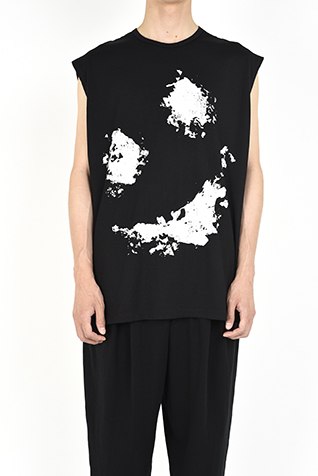 SLEEVELESS
BIG T-SHIRT