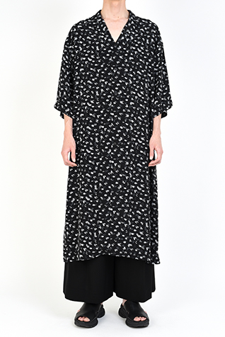 OPEN COLLAR
LONG SHIRT