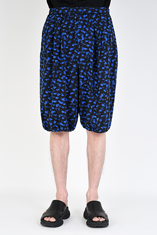 3TUCK BALLOON
SHORTS