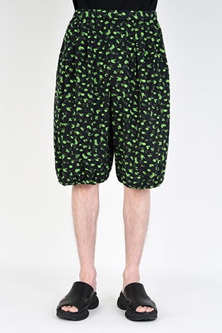 3TUCK BALLOON
SHORTS