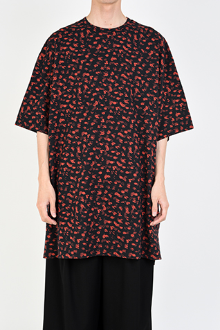 SUPER BIG
LONG T-SHIRT