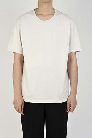 U-NECK T-SHIRT