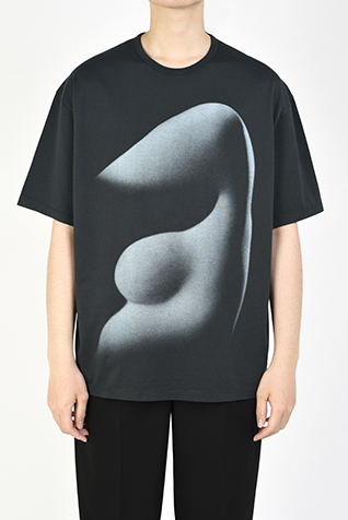 BIG T-SHIRT